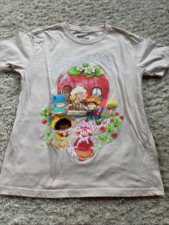 Strawberry Shortcake Other - Strawberry Shortcake Kids Graphic Tee - Pink Cream